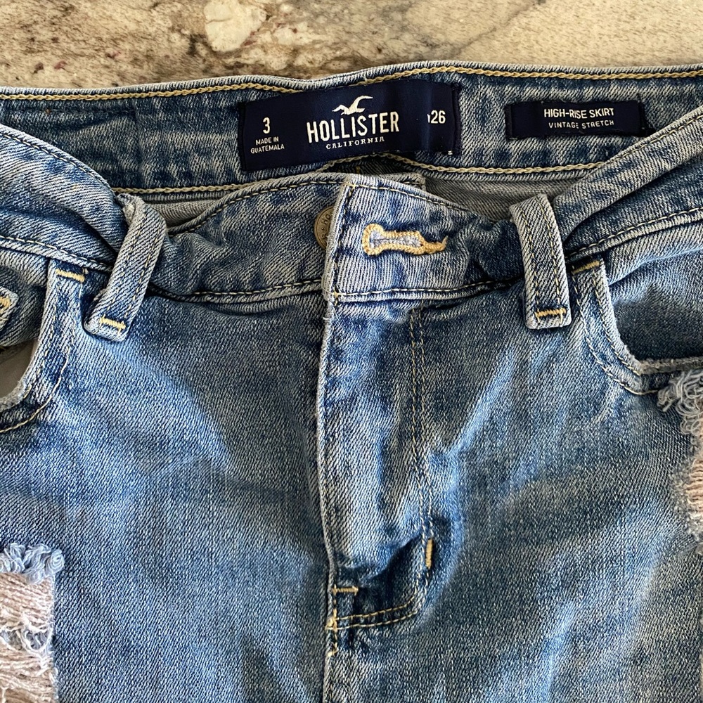 HOLLISTER Jean skirt